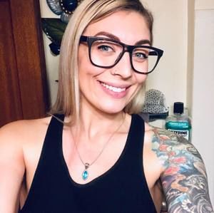 Meet your Posher, Kelly